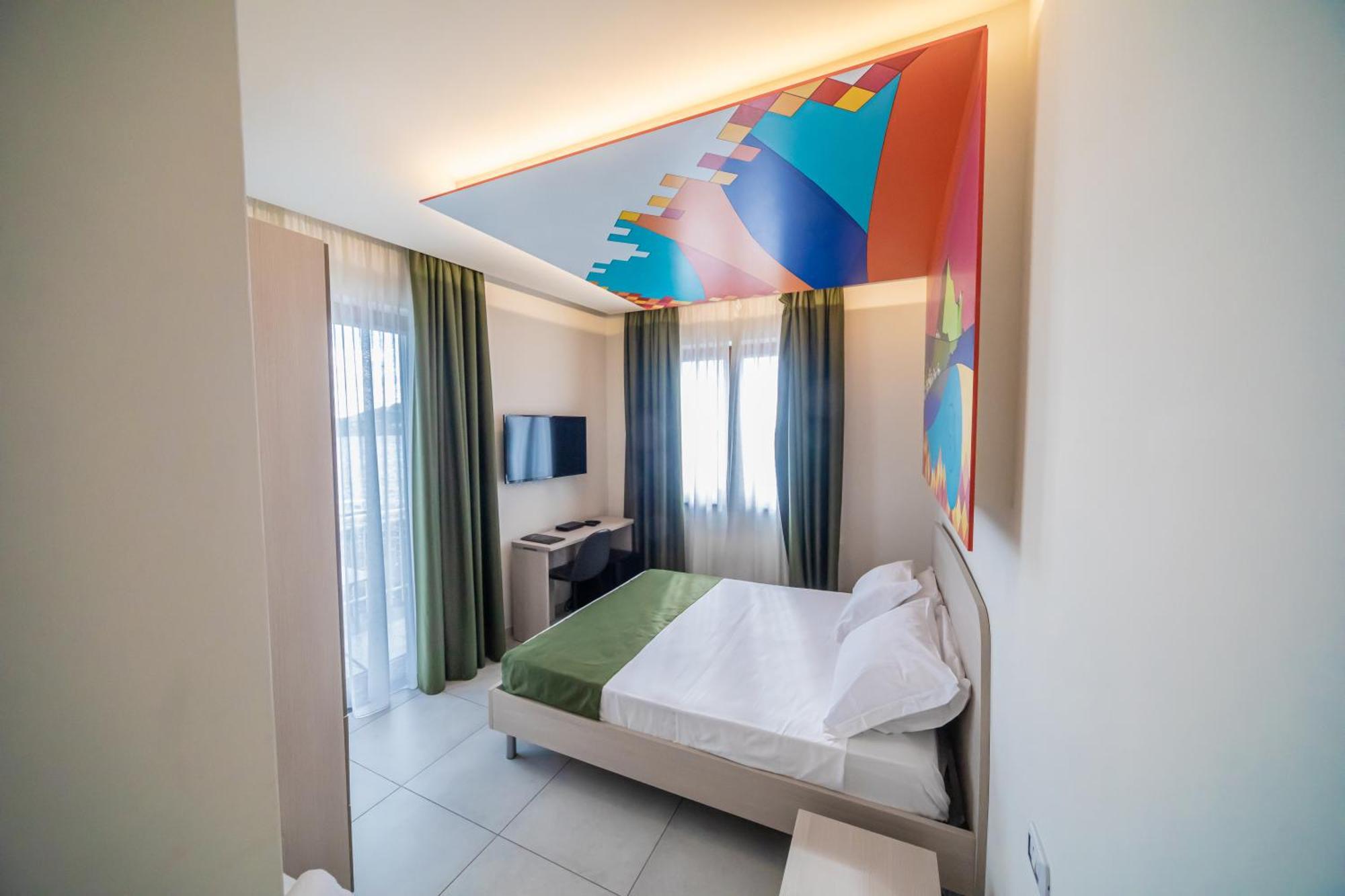 Happyrooms Баколі Екстер'єр фото