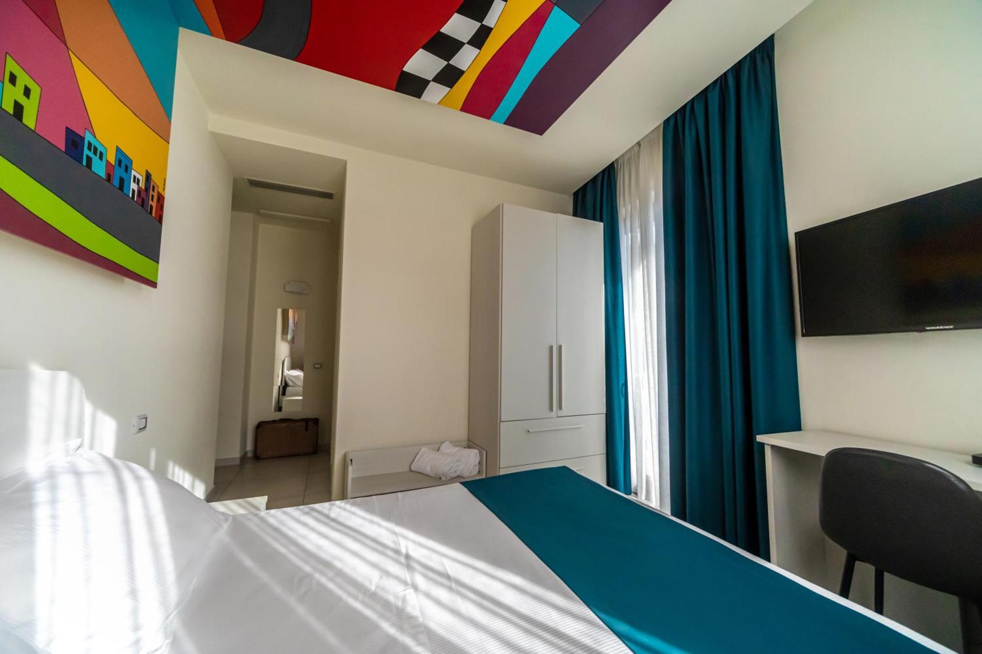 Happyrooms Баколі Екстер'єр фото